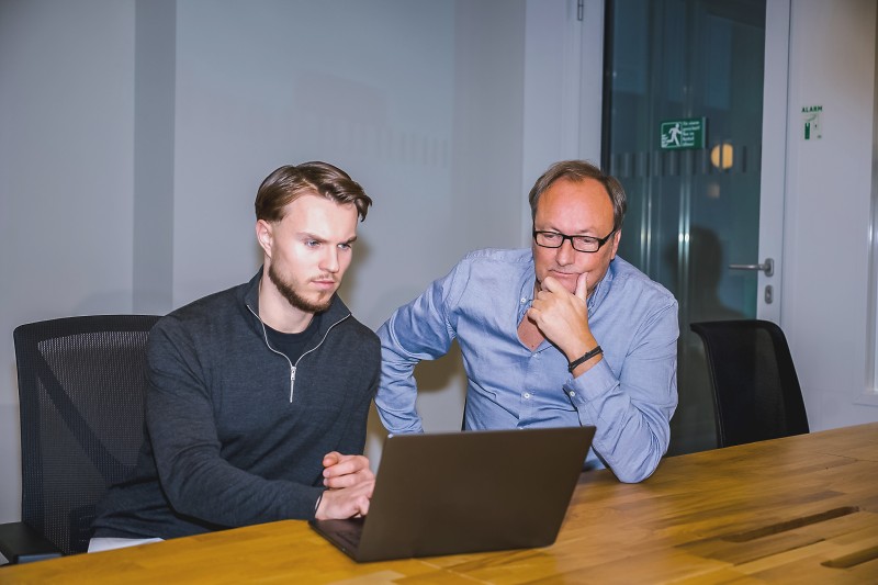 Georg Ries, Jonathan Ries, Webdesigner und Inhaber der Internetagentur Netzformat in Berlin Mitte